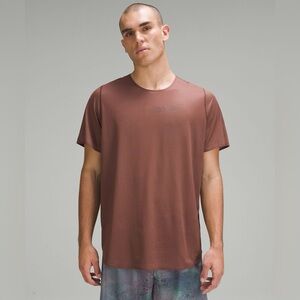 Lululemon Lab Grid Mesh Training T-
Shirt, Men's Performance Tee, Brown, Size L